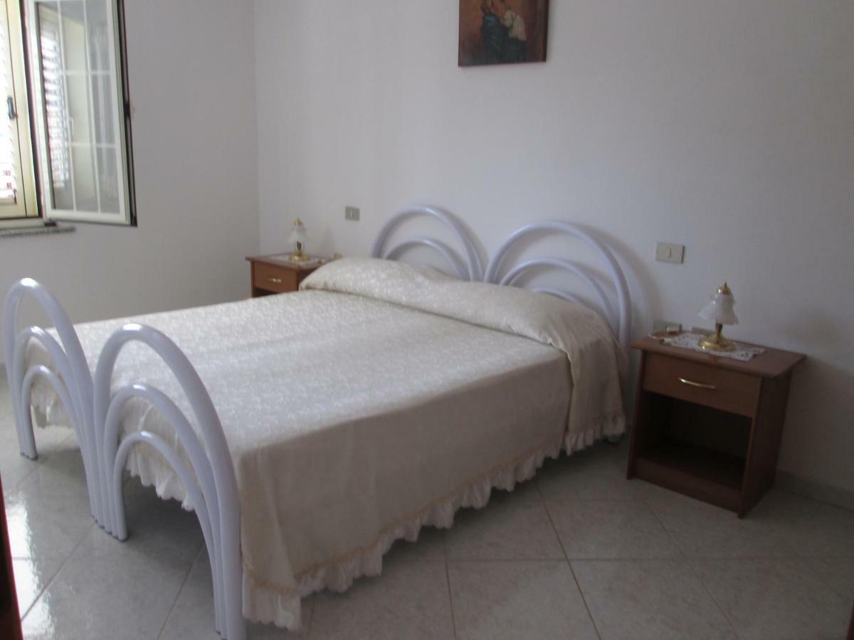 SANTU LUISU iun P2230 Apartment Galtellì Exterior foto